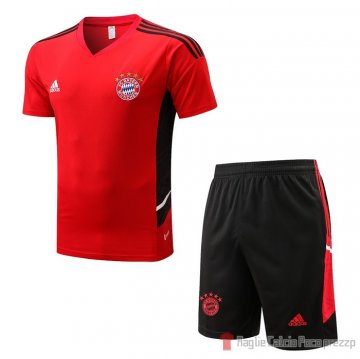 Tuta Da Track Bayern Munich Manica Corta 2022-2023 Rosso - Pantalon Corto Tuta Da Track Bayern Munich Manica Corta 2022-2023 Rosso - Pantalon Corto