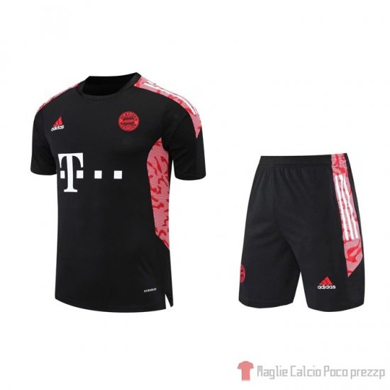 Tuta Da Track Bayern Munich Manica Corta 2022-23 Nero - Pantalon Corto - Clicca l'immagine per chiudere
