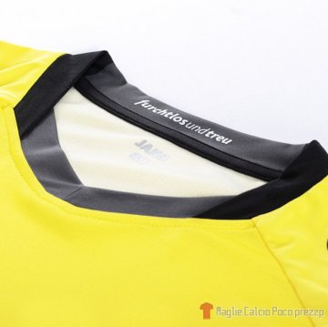 Maglia Stuttgart Portiere 21-22 Giallo